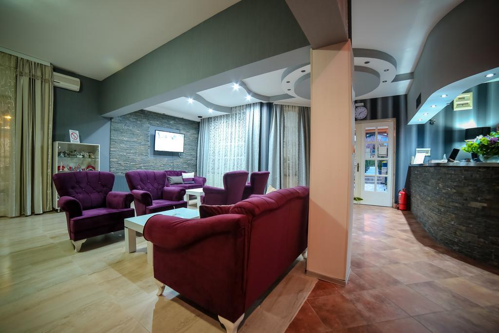 Garni Hotel Radovic Крагуевац Екстериор снимка