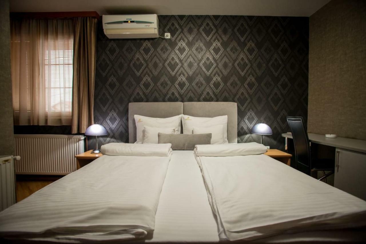 Garni Hotel Radovic Крагуевац Екстериор снимка
