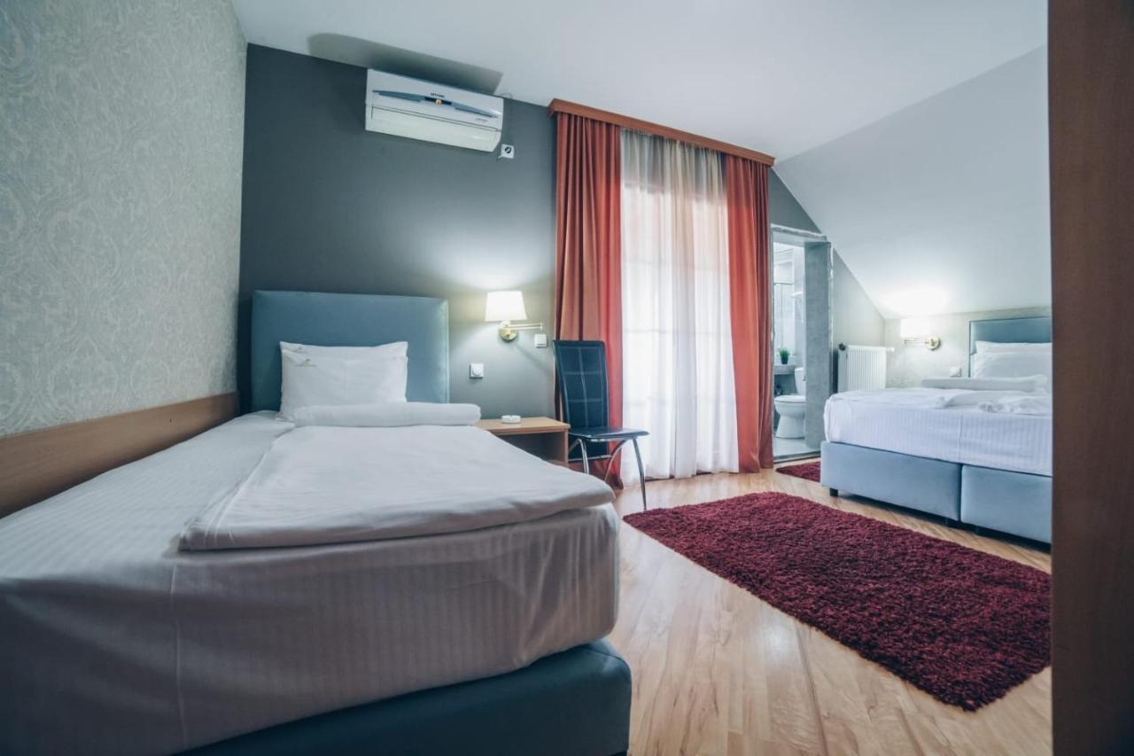 Garni Hotel Radovic Крагуевац Екстериор снимка